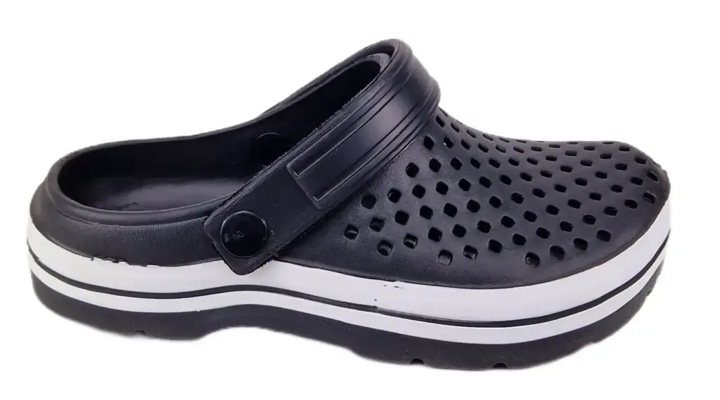 Crocs NEWS 2527-M