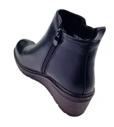 Botki na koturnie VINCEZA 84802 Czarny